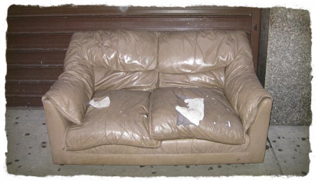 06-browncouch