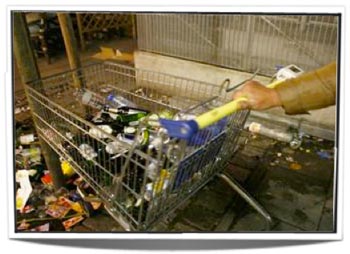 06-Shopping-cart-with-bottles